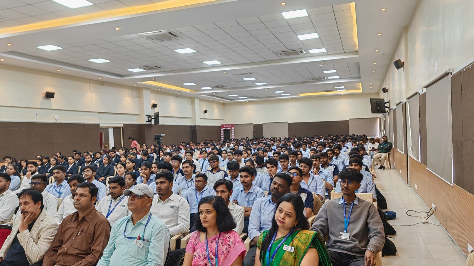 Dr. Mahesh Bhagwat Session